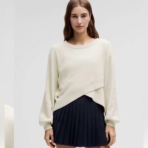 Lululemon Reversible Crossover Sweater
Bone size M